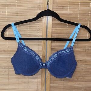 L.E.I blue lace lightly lined underwire bra woman’s size 36B